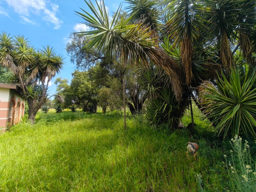 5 Bedroom Property for Sale in Rustenburg Rural North West